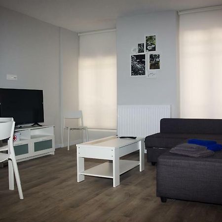 Apartamentos Gyc Viviendas Gold León Zewnętrze zdjęcie